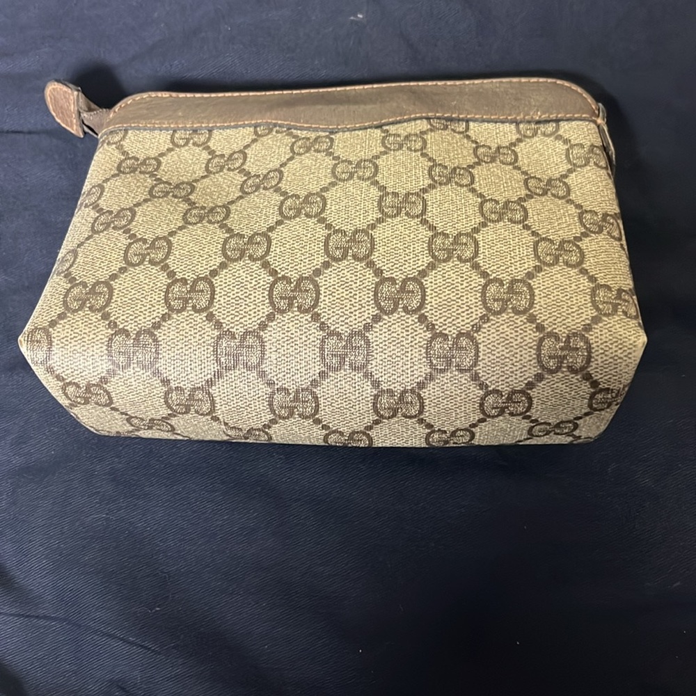 Gucci Monogram Brown Mini Clutch Bag 89-01-020 Accessory Collection - Picture 4 of 15